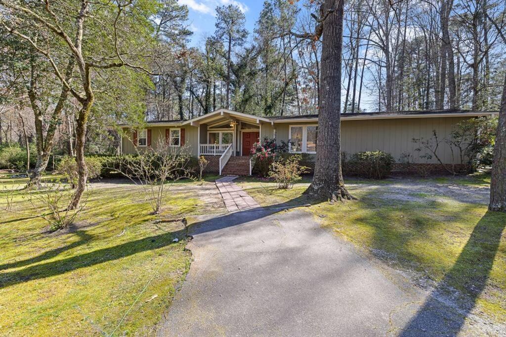 Raleigh Vacations - Modern Rancher in the Woods - Property Image 80