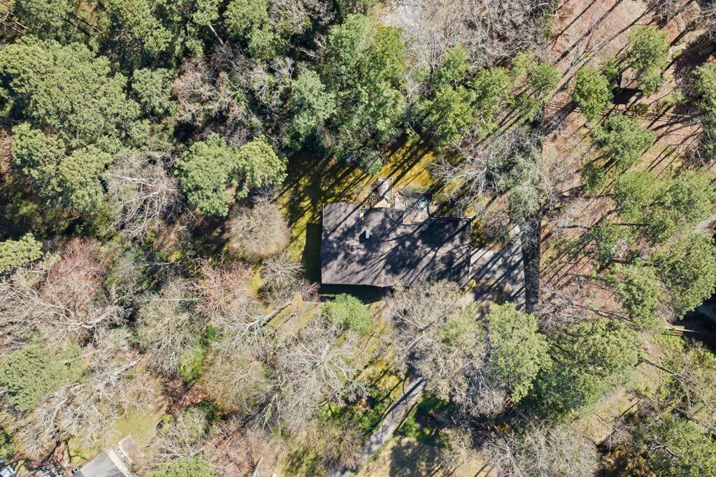 Raleigh Vacations - Modern Rancher in the Woods - Property Image 63