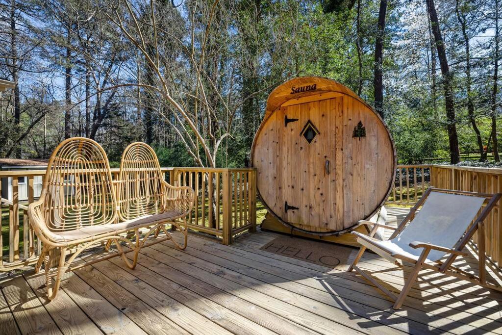 Raleigh Vacations - Modern Rancher in the Woods - Property Image 72