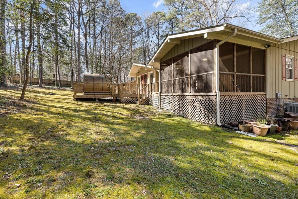 Raleigh Vacations - Modern Rancher in the Woods - Property Image 69