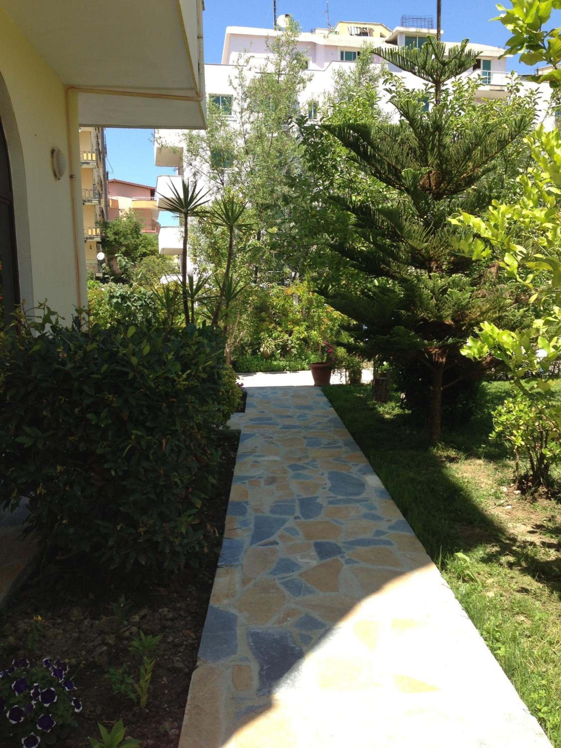 Red Rose Guest House