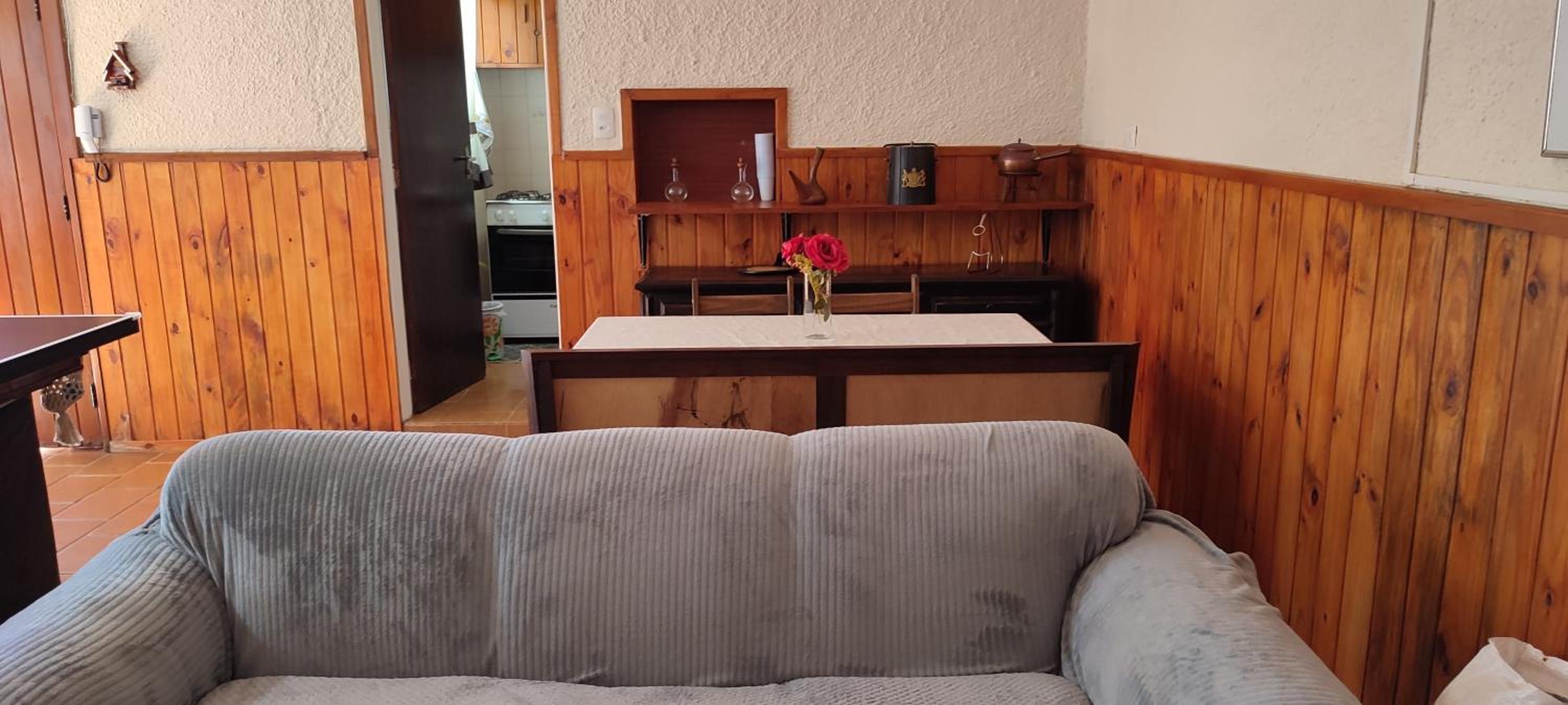 Casa anexa no Alto do Capivari