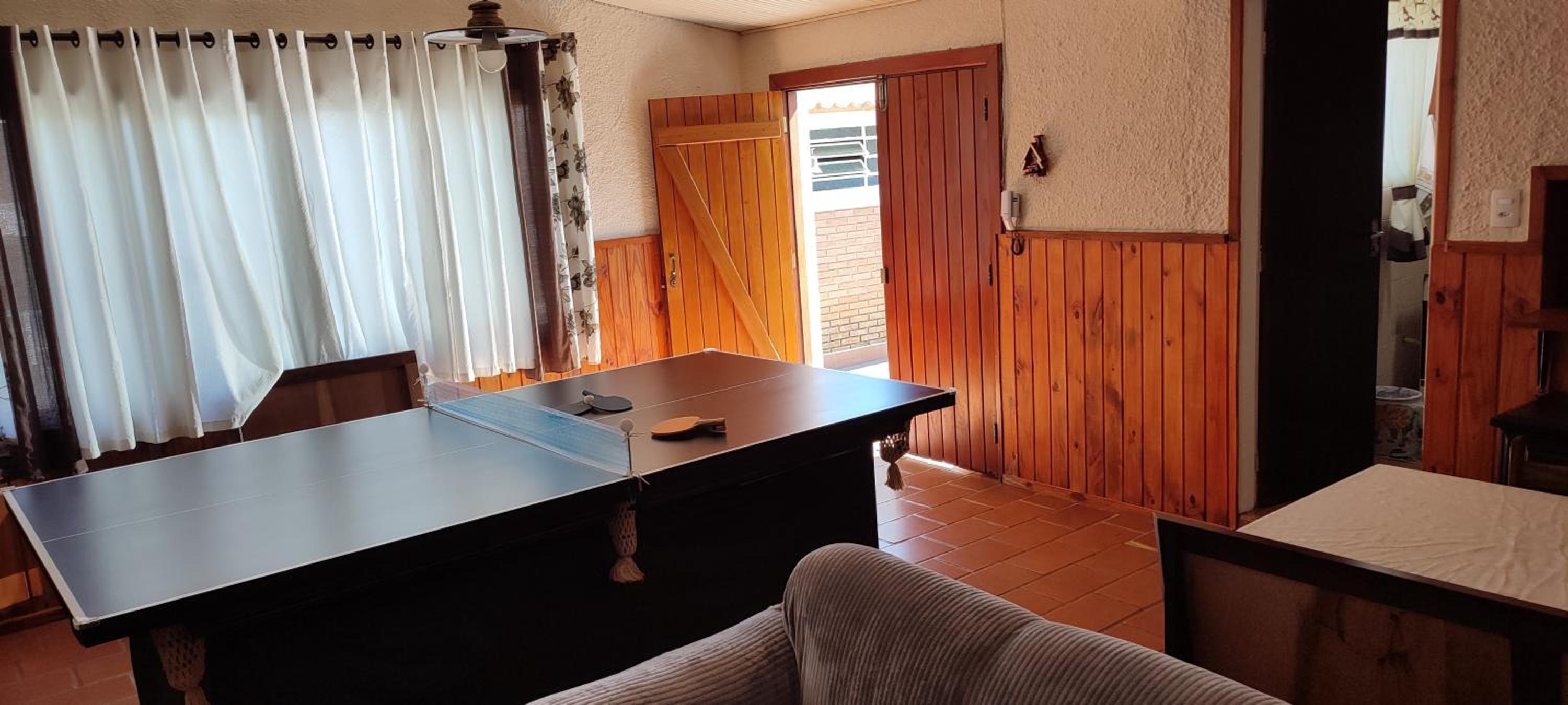 Casa anexa no Alto do Capivari