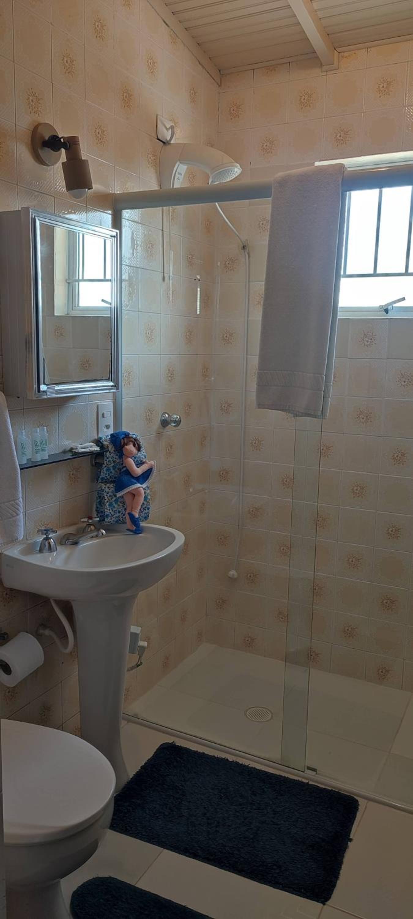 Casa anexa no Alto do Capivari