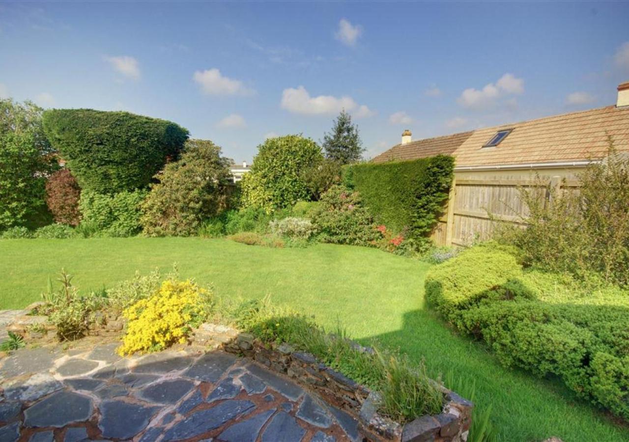 2 Bed in South Molton oc-willo view 5
