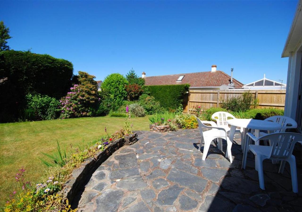2 Bed in South Molton oc-willo view 2