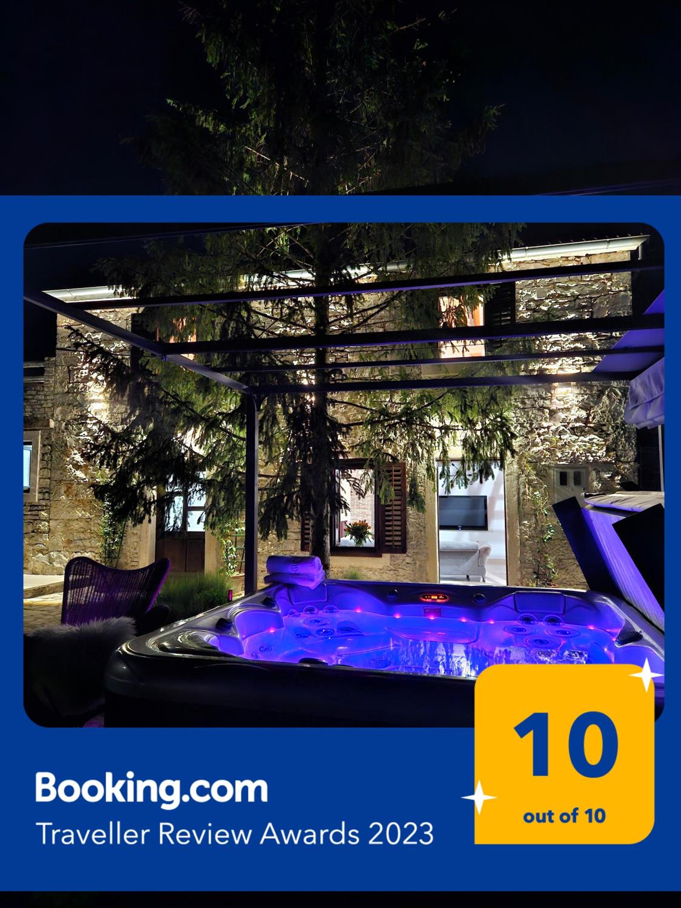Stonehouse Ana with Jacuzzi Rovinj-Krmed view 2