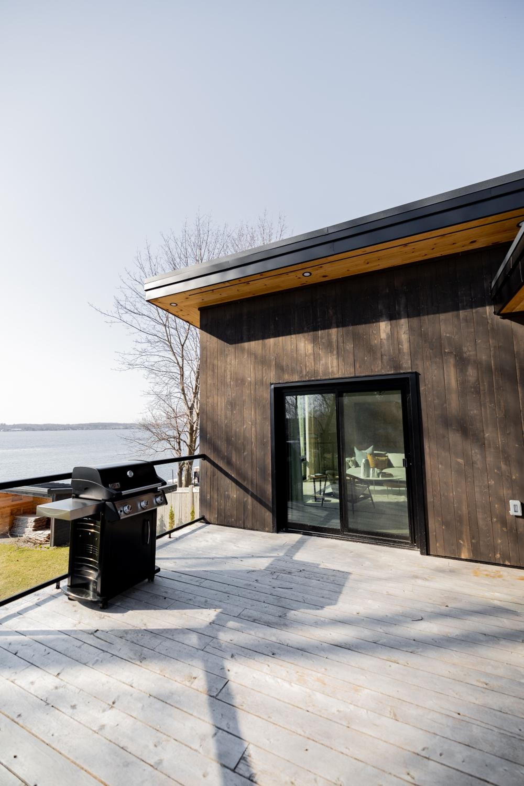 Lakeview House by Leavetown Vacations
