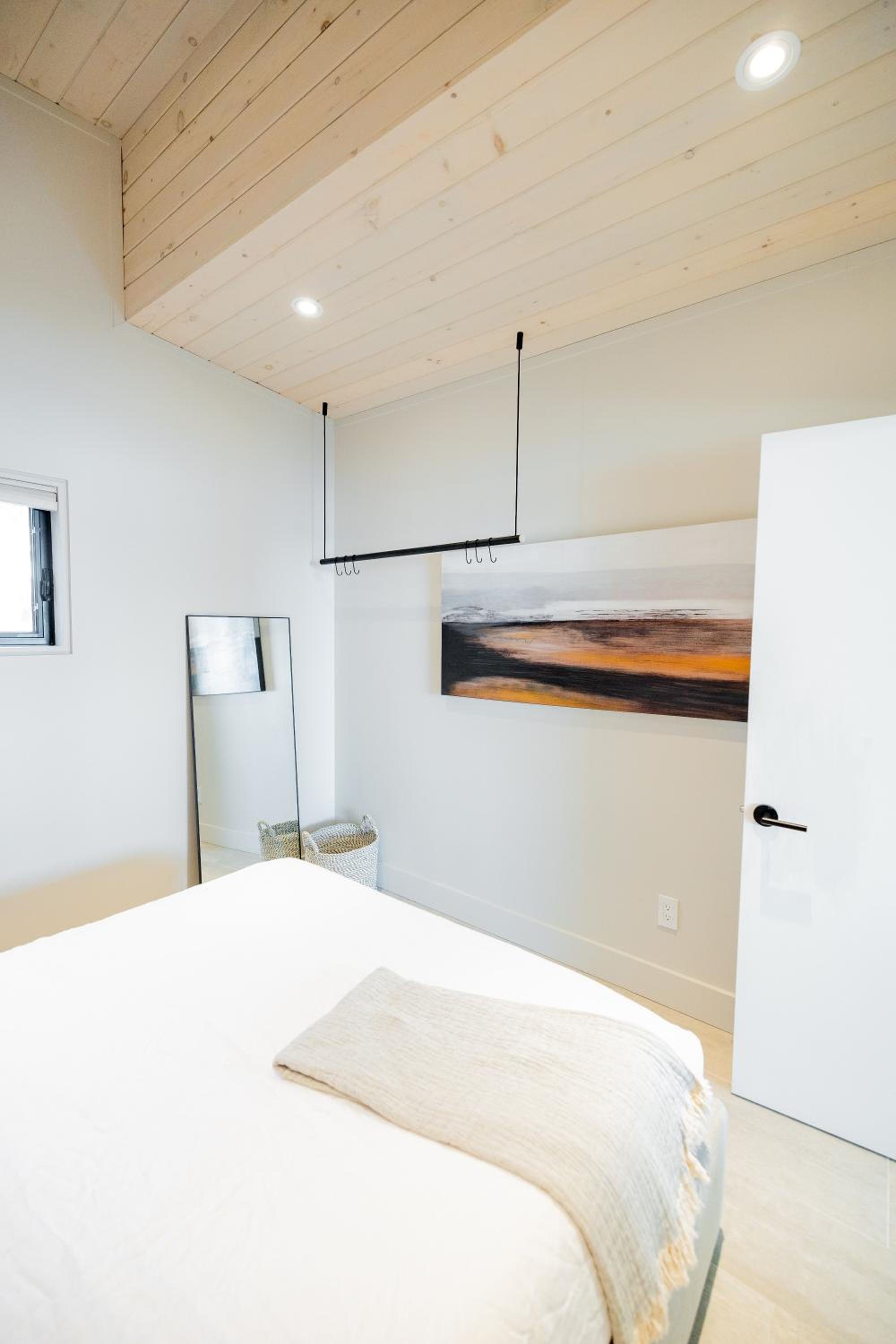 Lakeview House by Leavetown Vacations