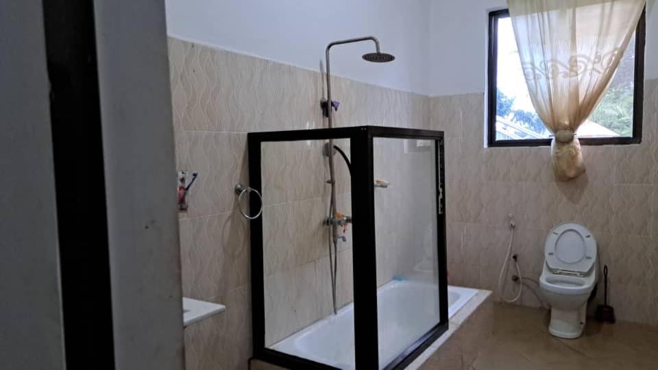 Photo 32
