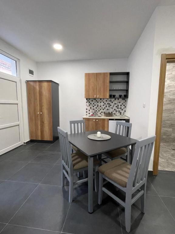 Apartmani Milenko