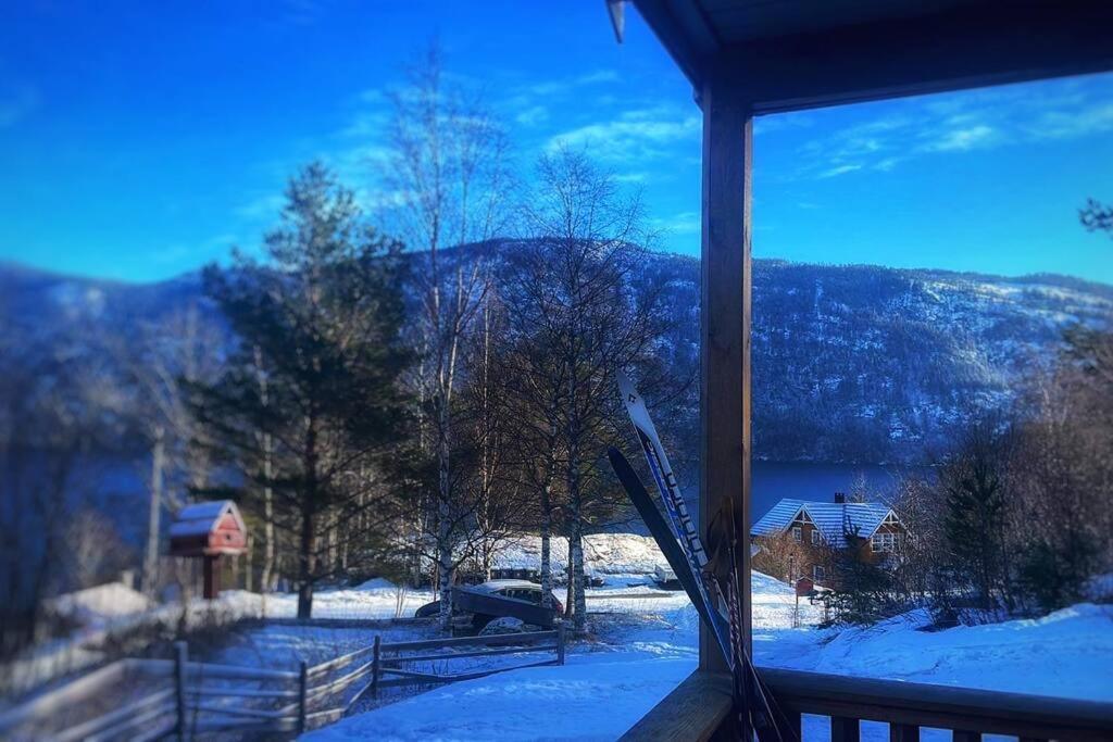 Stor hytte med 4 soverom og panoramautsikt over Tinnsjøen ved Rjukan og Gaustatoppen