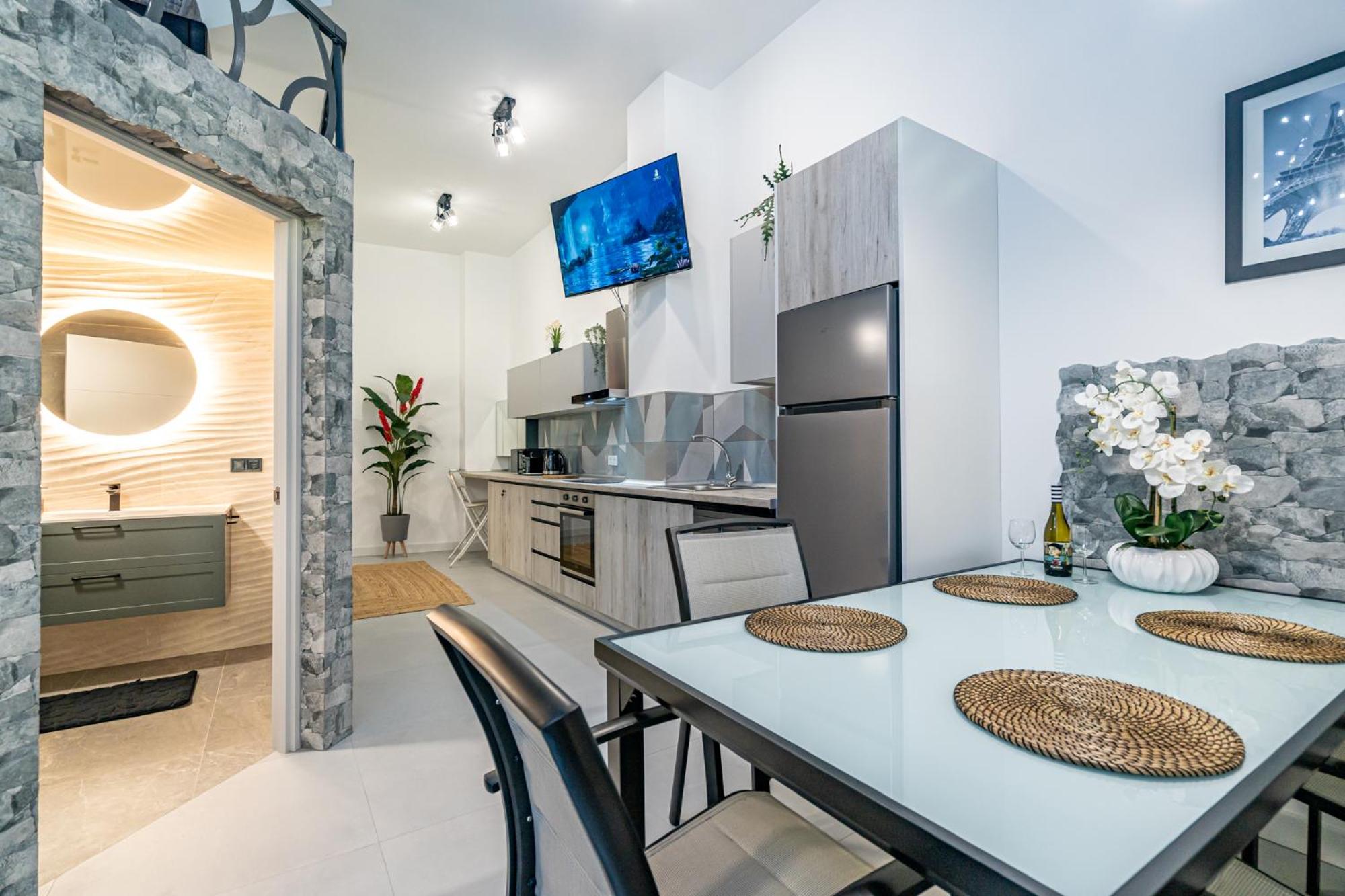 Exquisite studio apartment with an original design