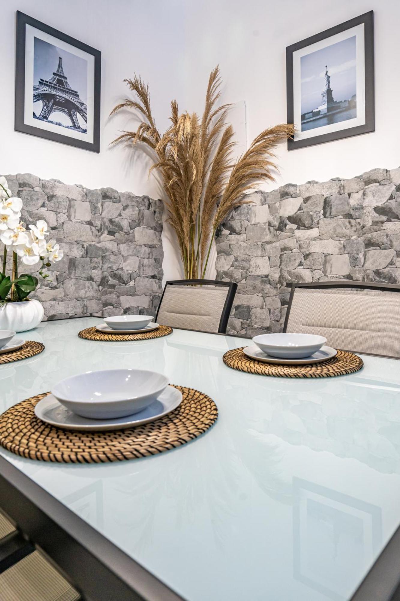 Exquisite studio apartment with an original design