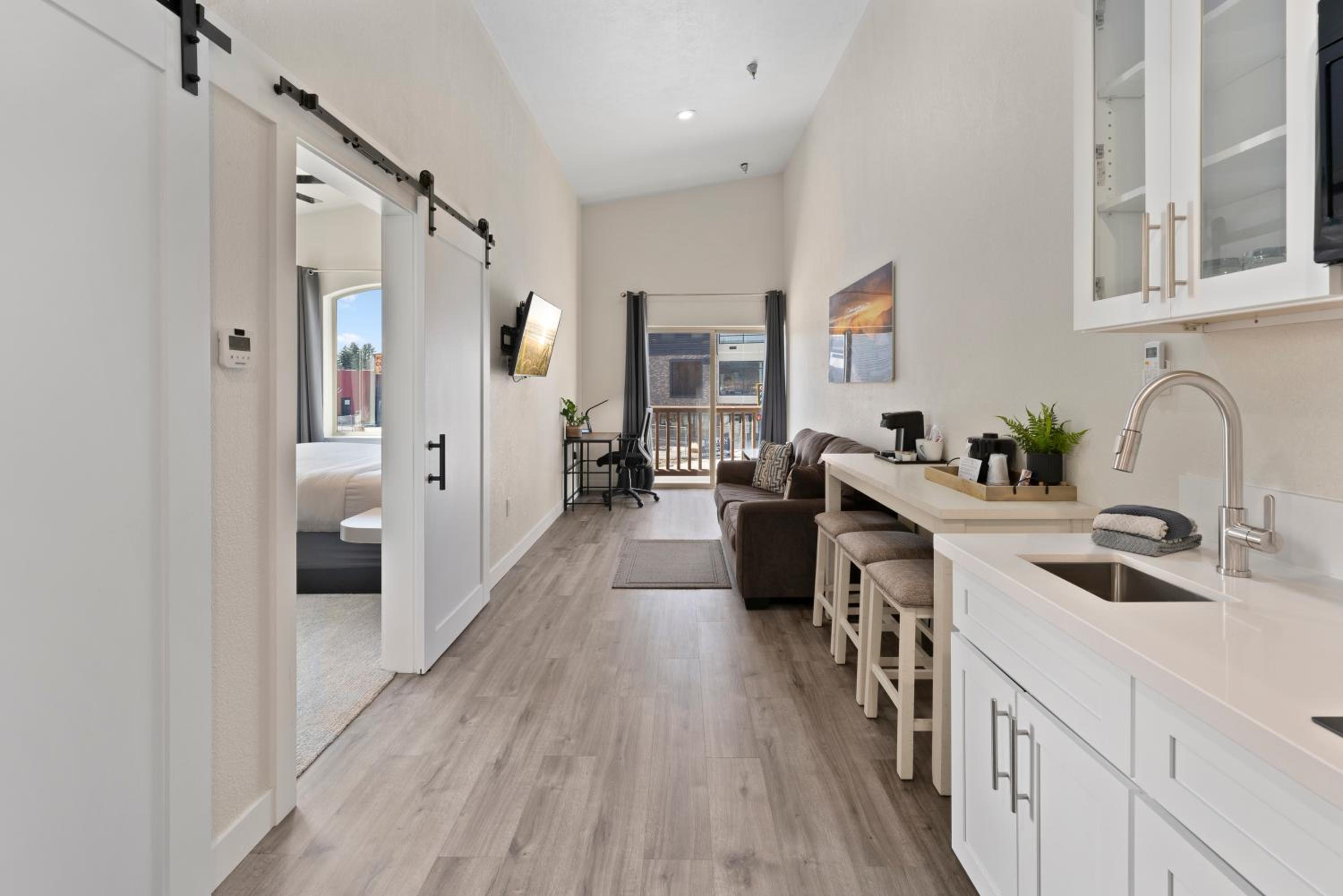 Sandpoint Vacations - Cedar Street Hotel  Suites - Property Image 70