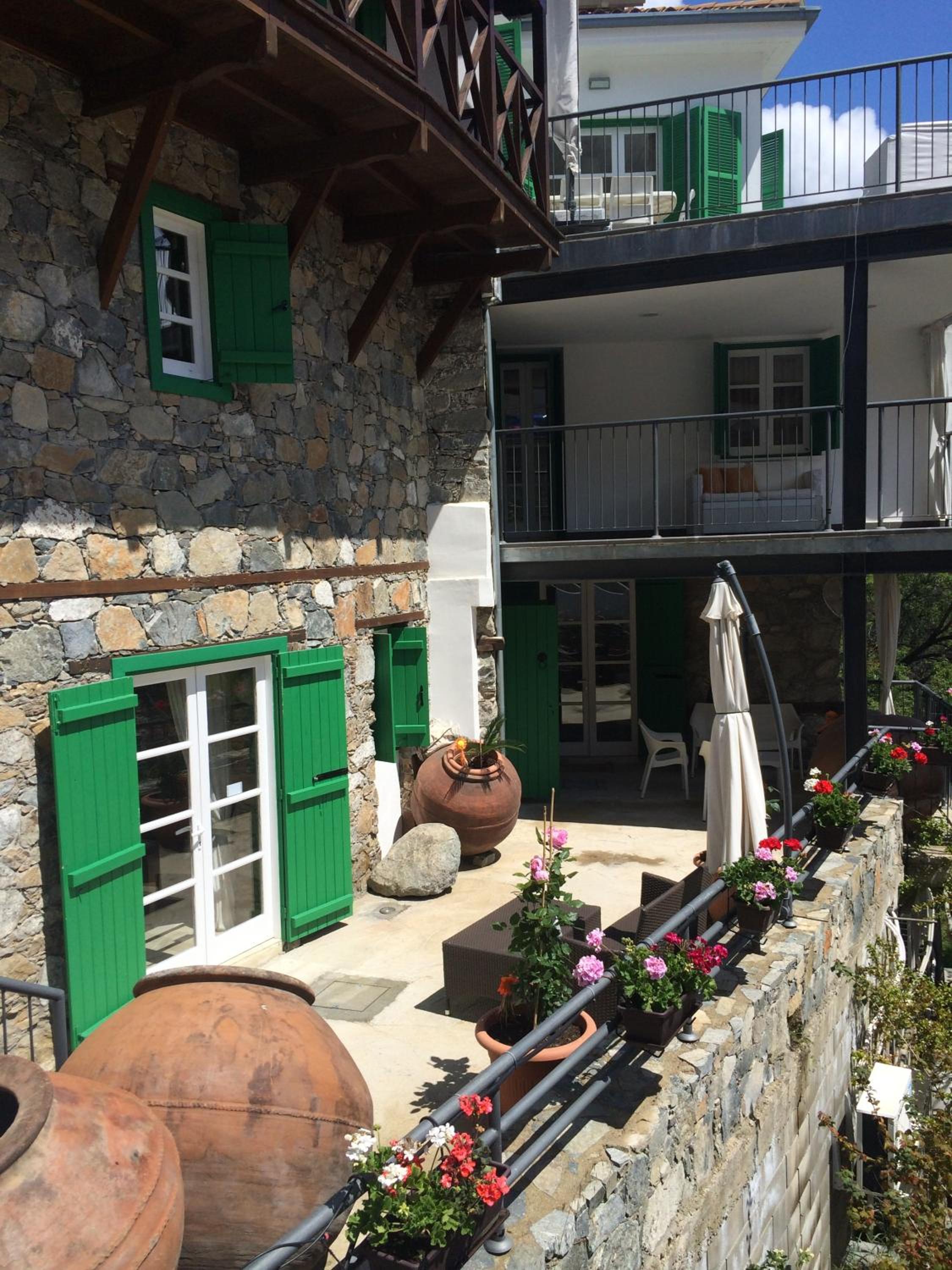 Maison Elena