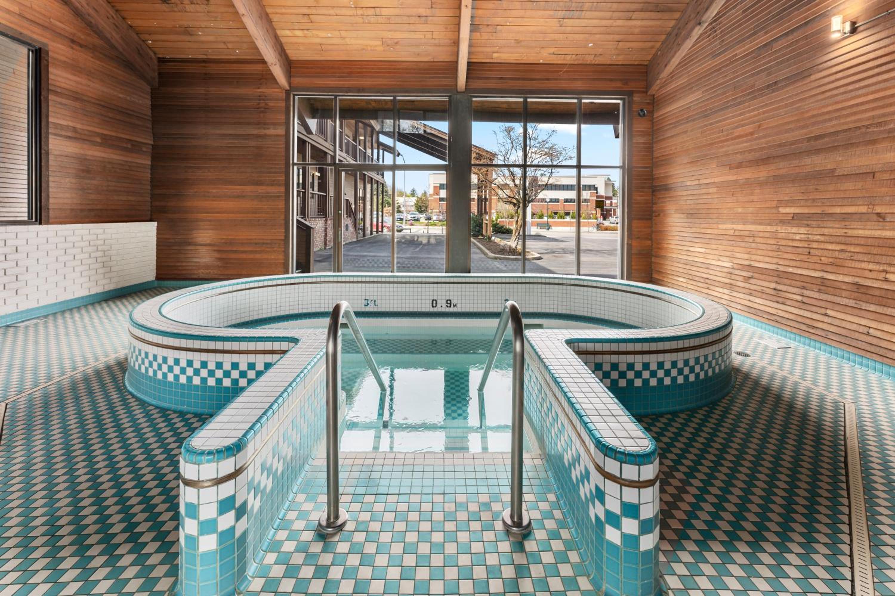 Sandpoint Vacations - Cedar Street Hotel  Suites - Property Image 18