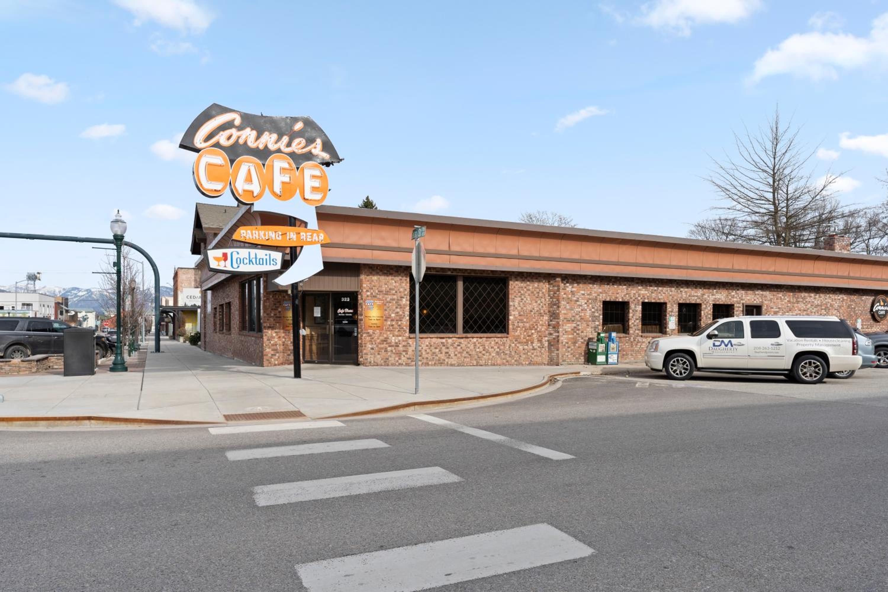 Sandpoint Vacations - Cedar Street Hotel  Suites - Property Image 1