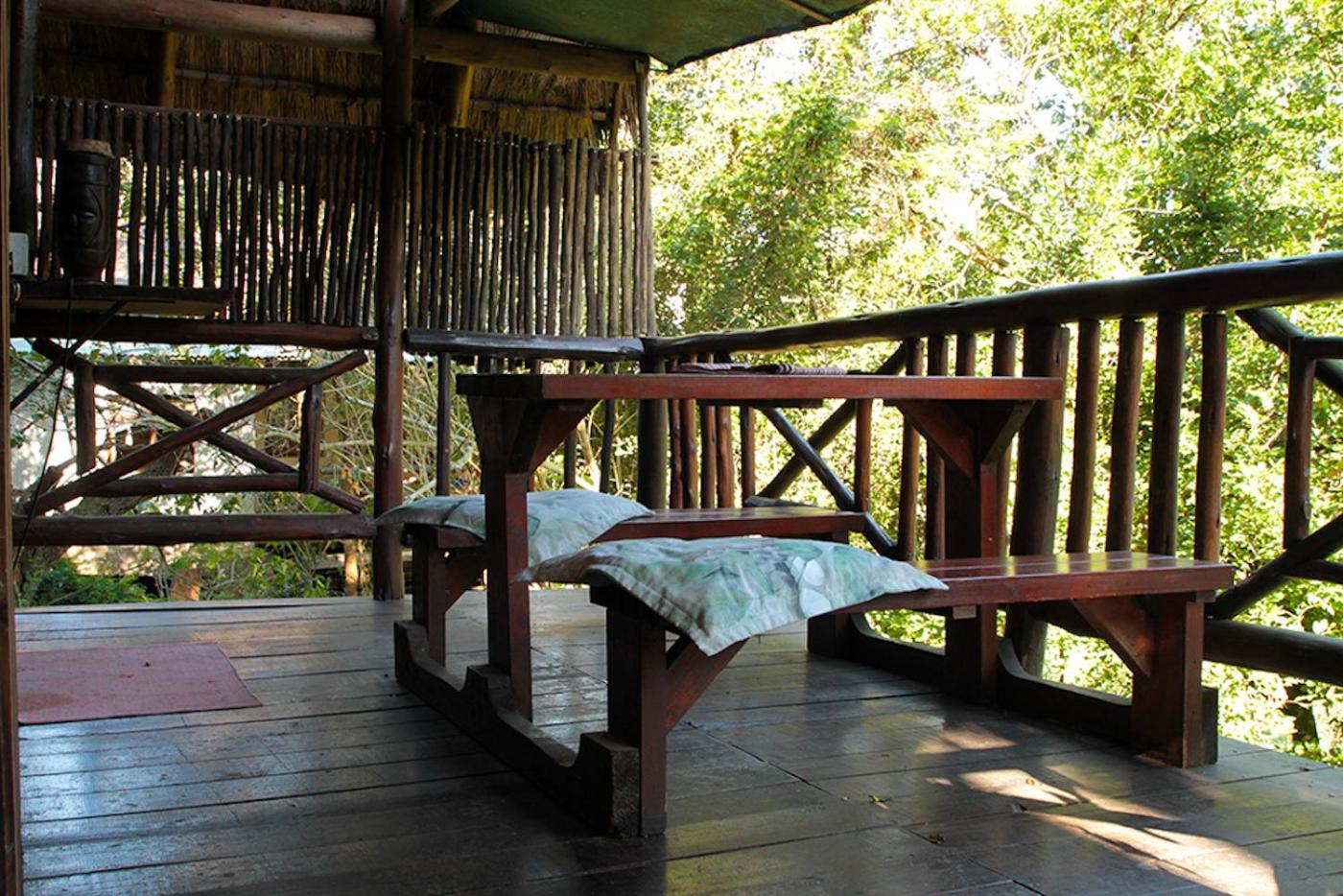 Treehouse River Lodge view 2