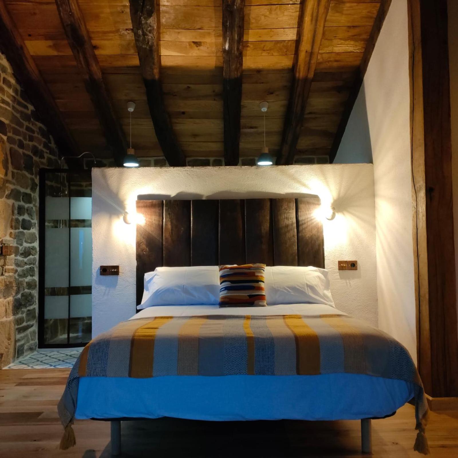 Villa Brenagudina - Cabaña Pasiega con piscina climatizada