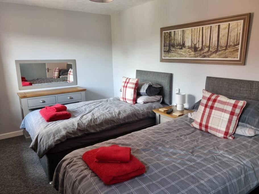 41 Mortimer Drive, near Ludlow view 4