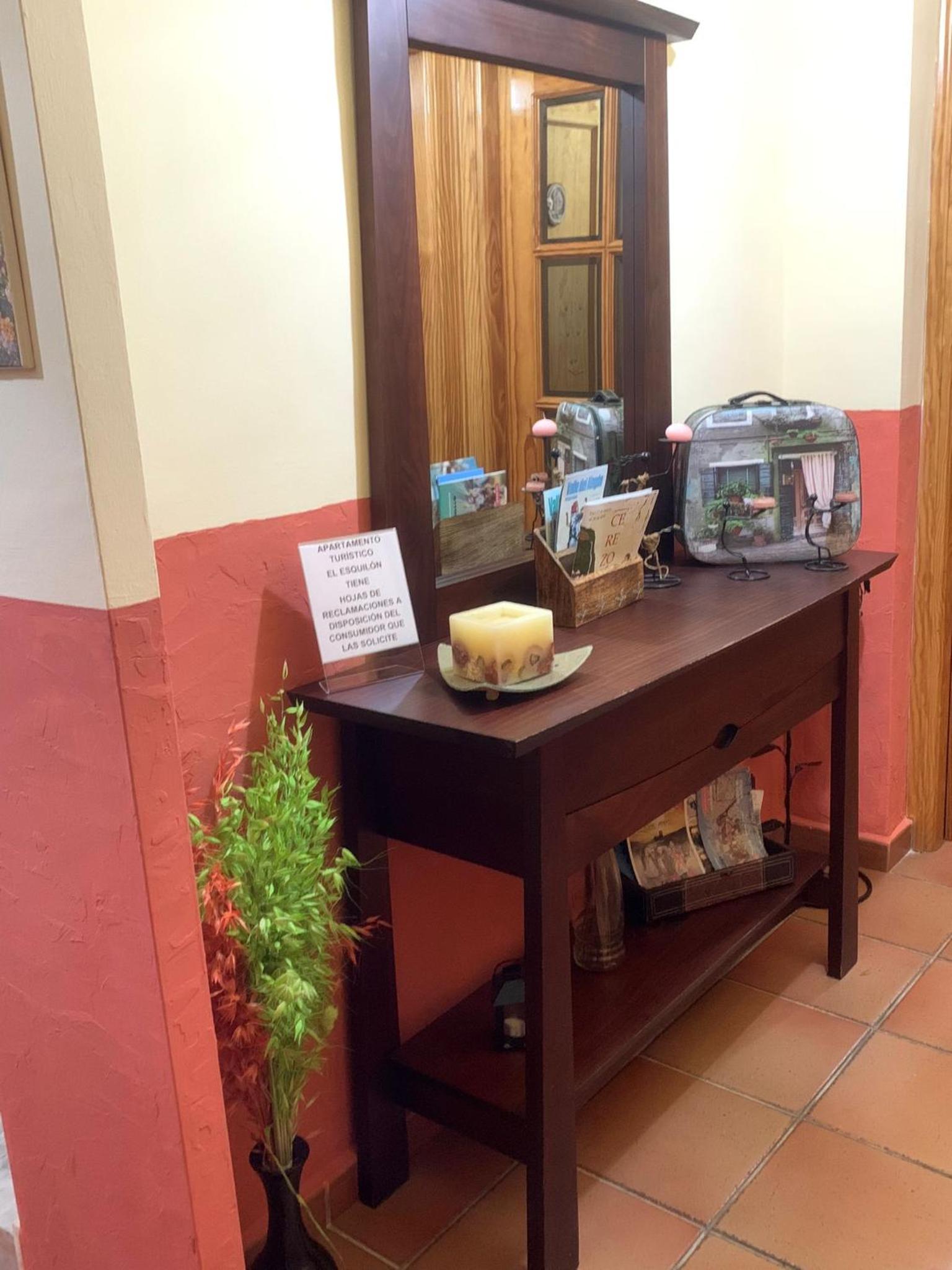 APARTAMENTO TURÍSTICO EL ESQUILÓN