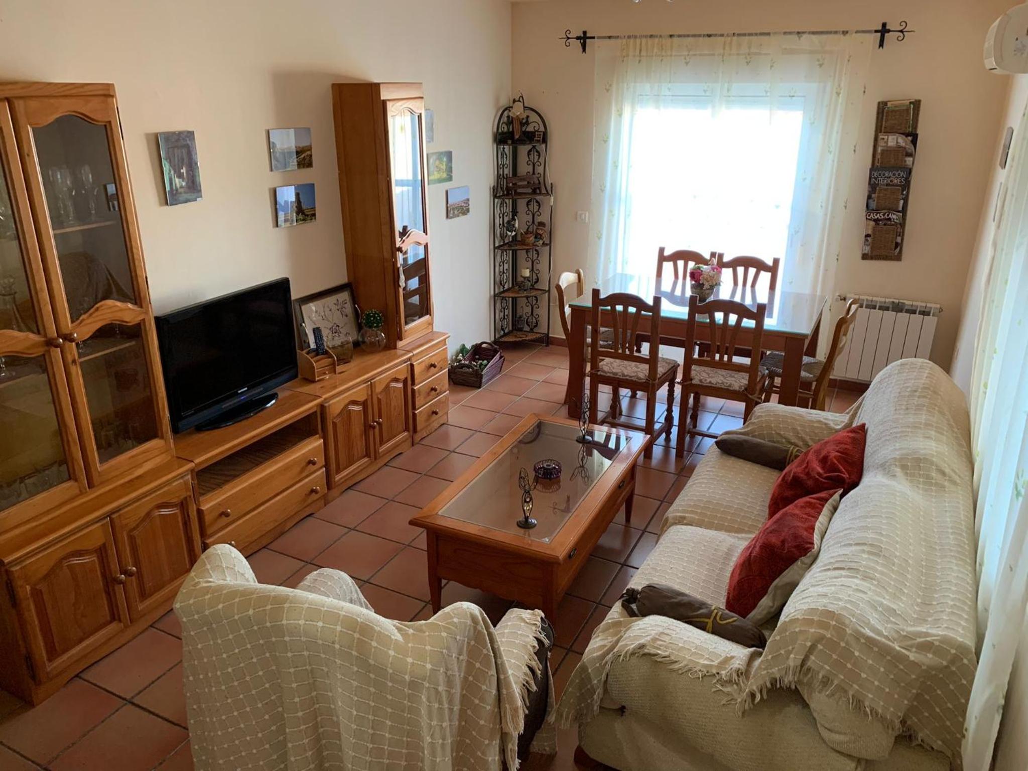APARTAMENTO TURÍSTICO EL ESQUILÓN