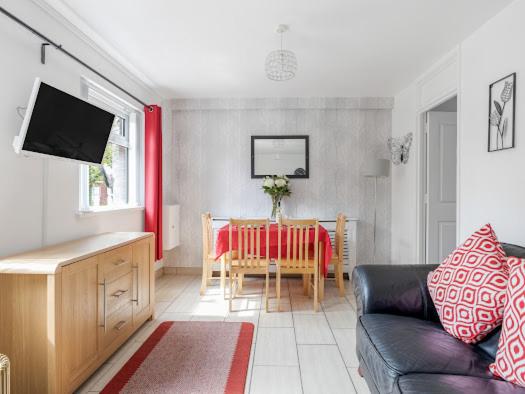 Self Catering Belfast Apartment
