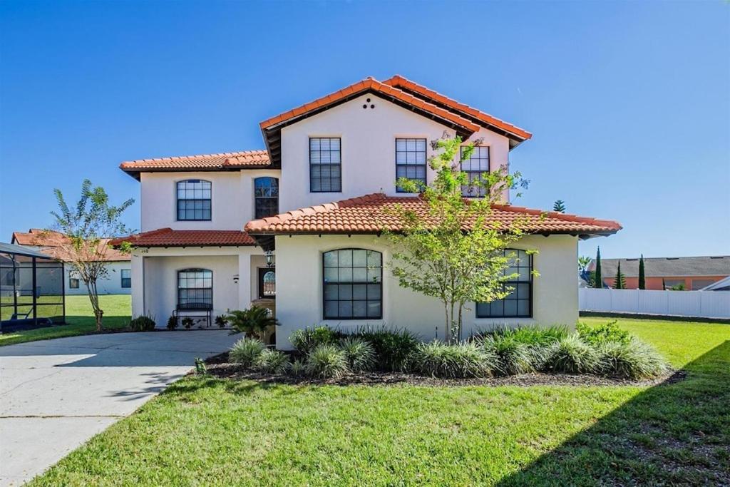 Lazy Breeze Villa- Poolspa, Gameroom, Near Disney