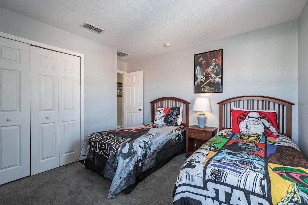 Lazy Breeze Villa- Poolspa, Gameroom, Near Disney