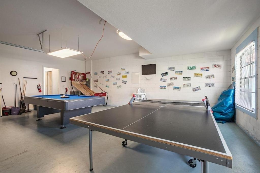 Lazy Breeze Villa- Poolspa, Gameroom, Near Disney
