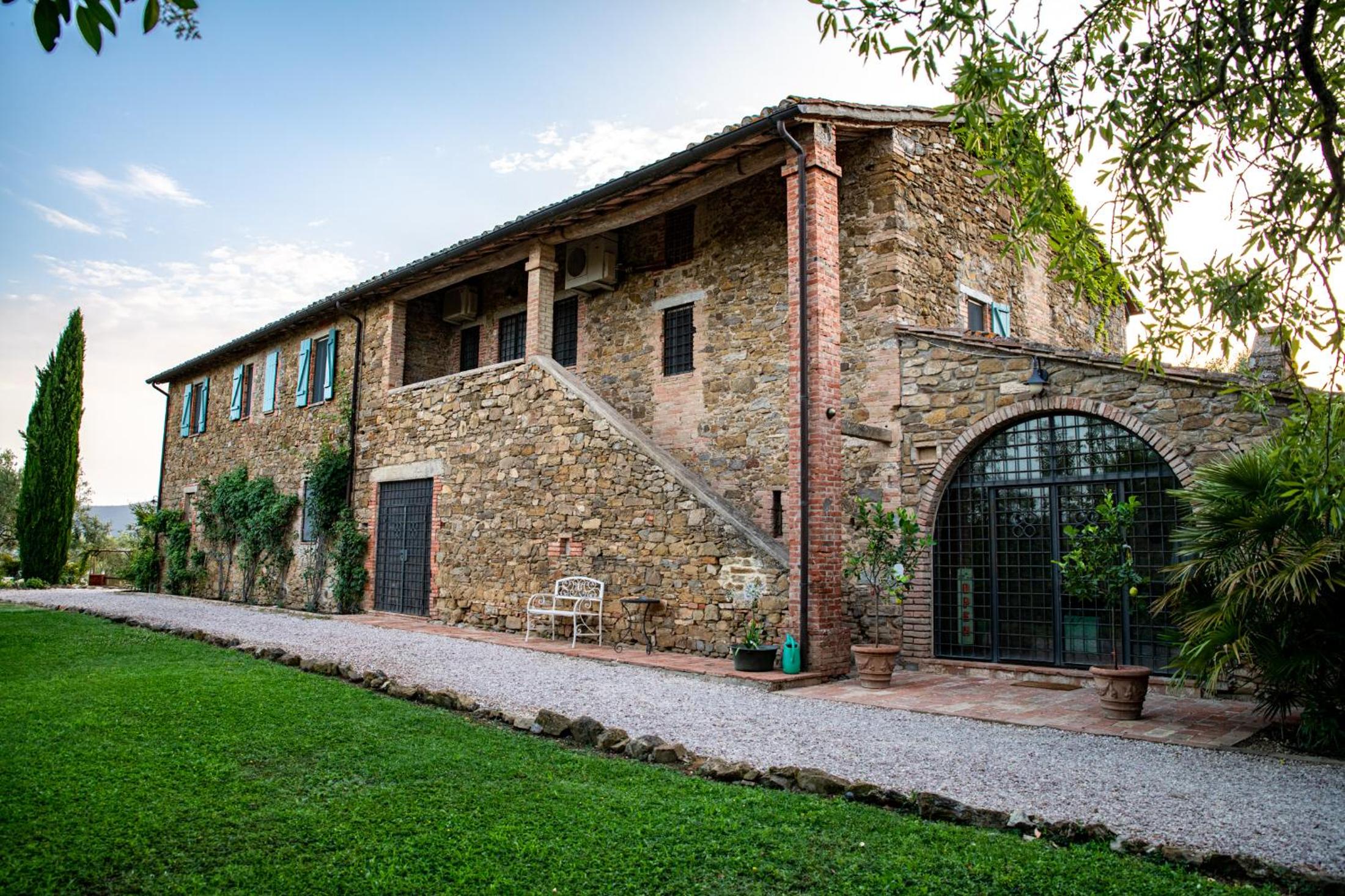 Villa in Agello view 5