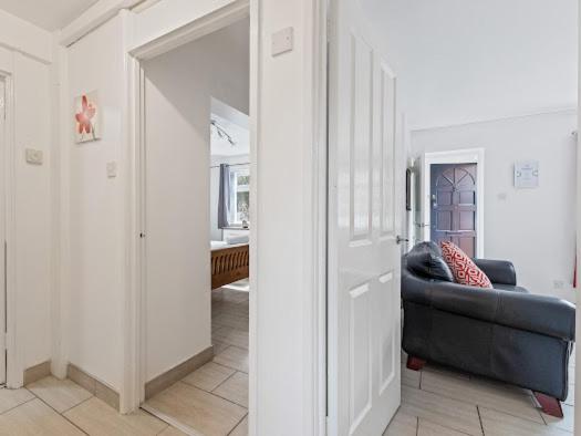 Self Catering Belfast Apartment