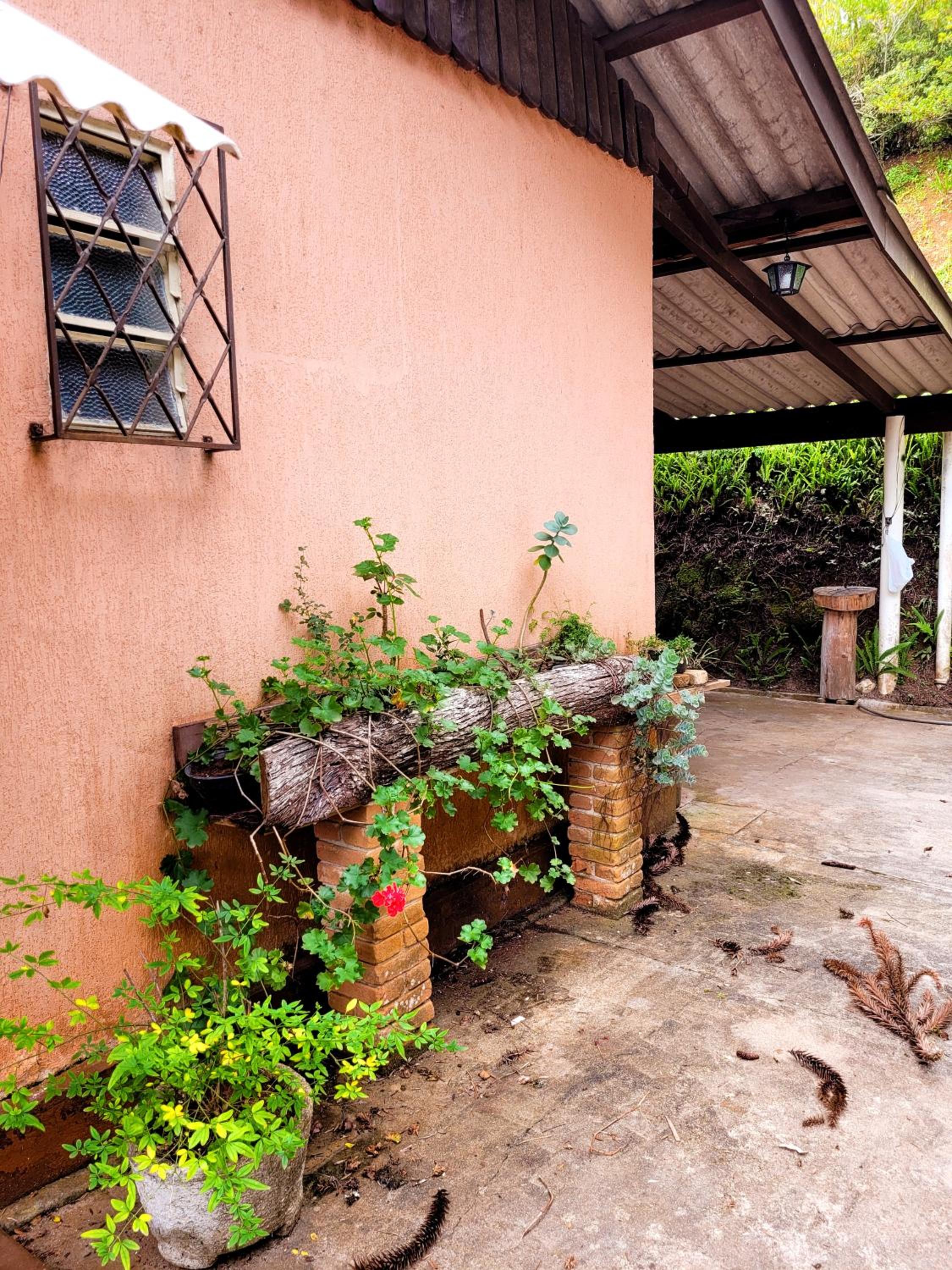 Casa em Campos do Jordão - 3 quartos, com churrasqueira