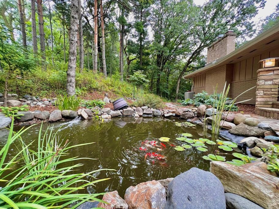 Minneapolis / St Paul Vacations - Very Spacious and Bright Home 15mins From Downtown - Property Image 4