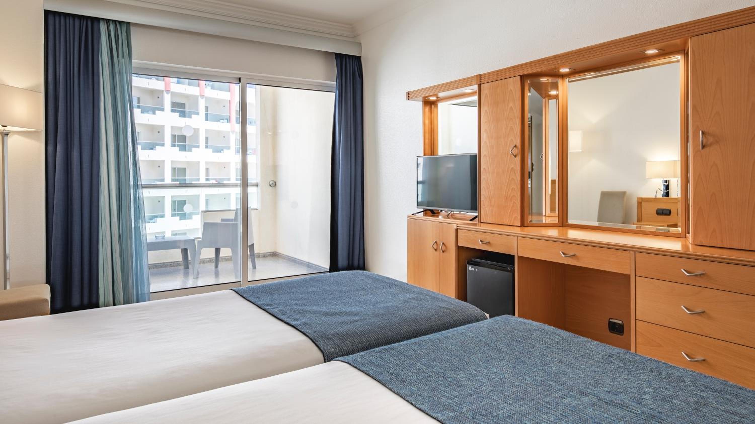 Armacao de Pera Vacations - Ukino Palmeiras Village - 24h All Inclusive - Property Image 3