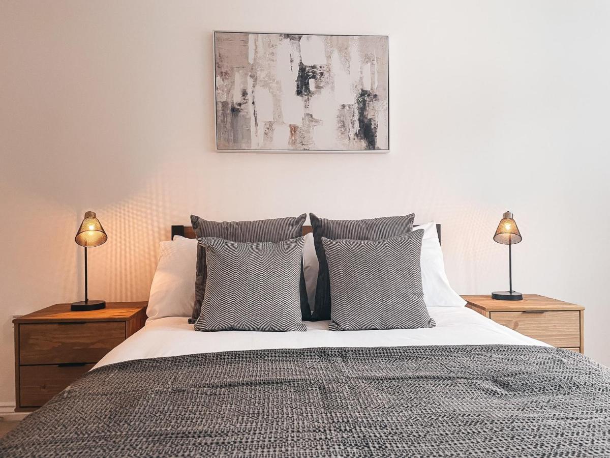 St Curigs House, by Solace Stays view 2