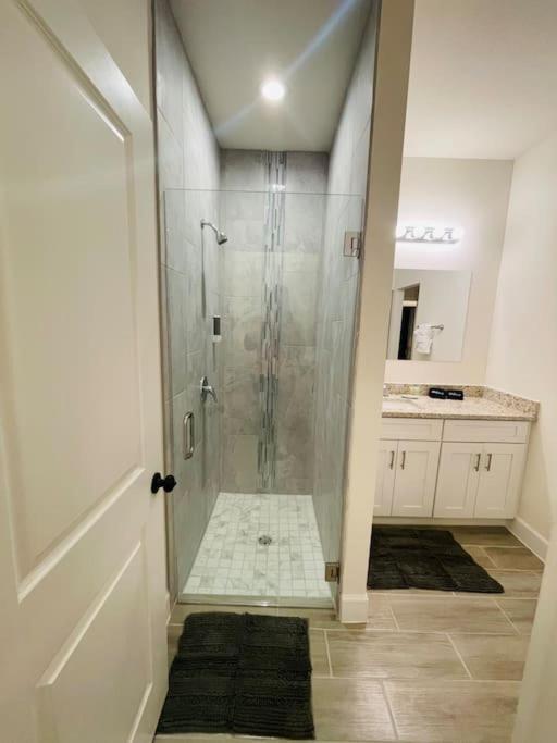 3BD/3BTH Home Near Downtown Orlando