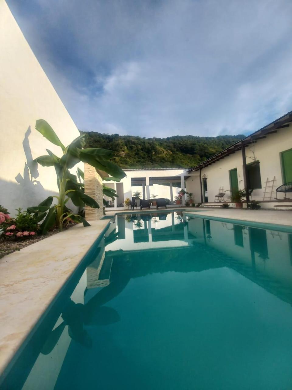 Casa Fortuna, piscina privada, 4 hab-5 baños I Villa en Honda