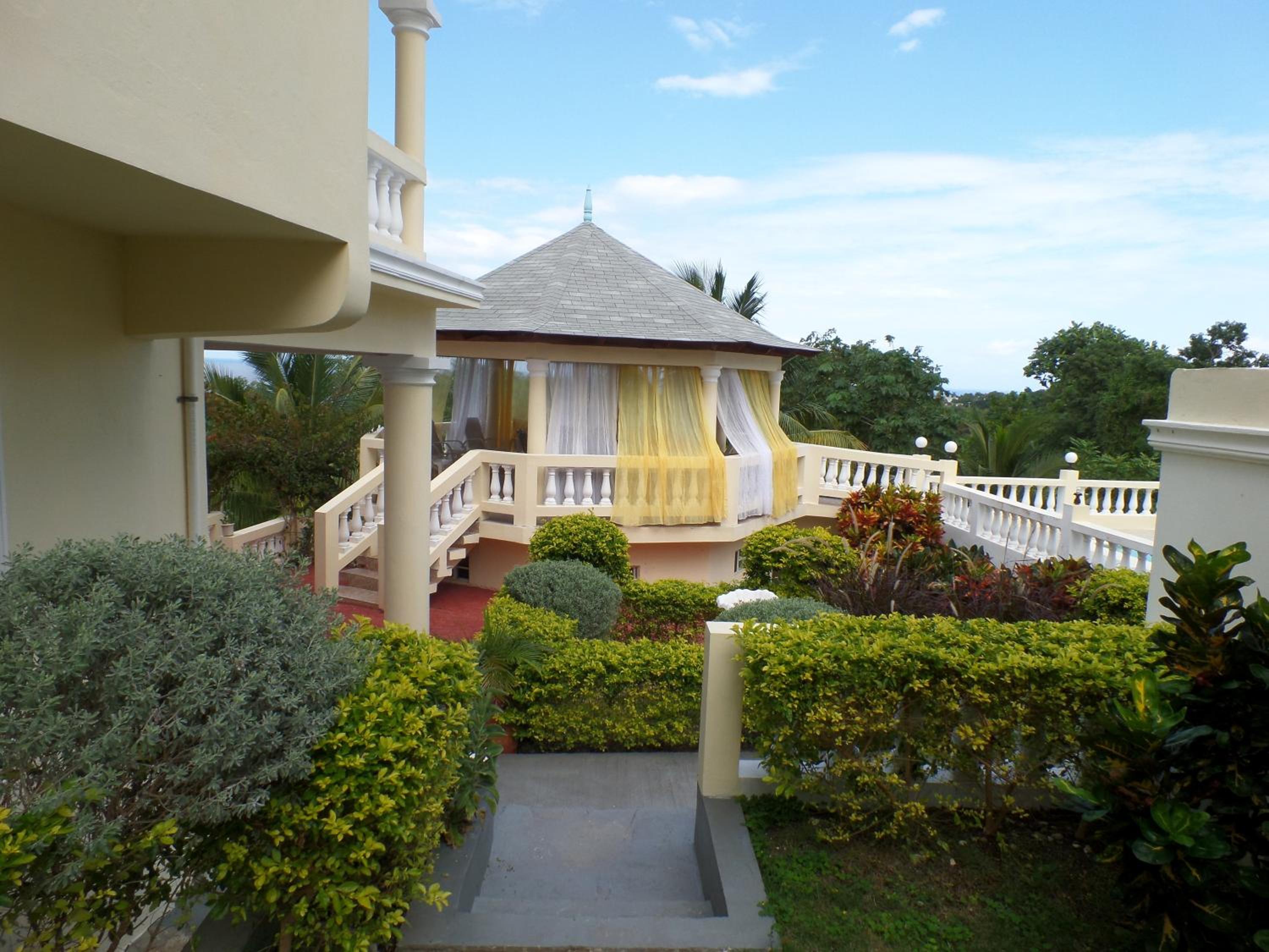 The Royal Kensington Villa 4 view 2