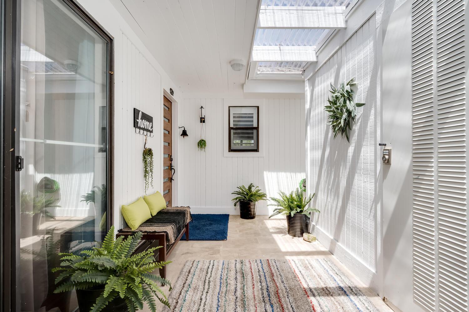 Chic Townhouse on Lake LBJ with Wet Boat Slip view 3
