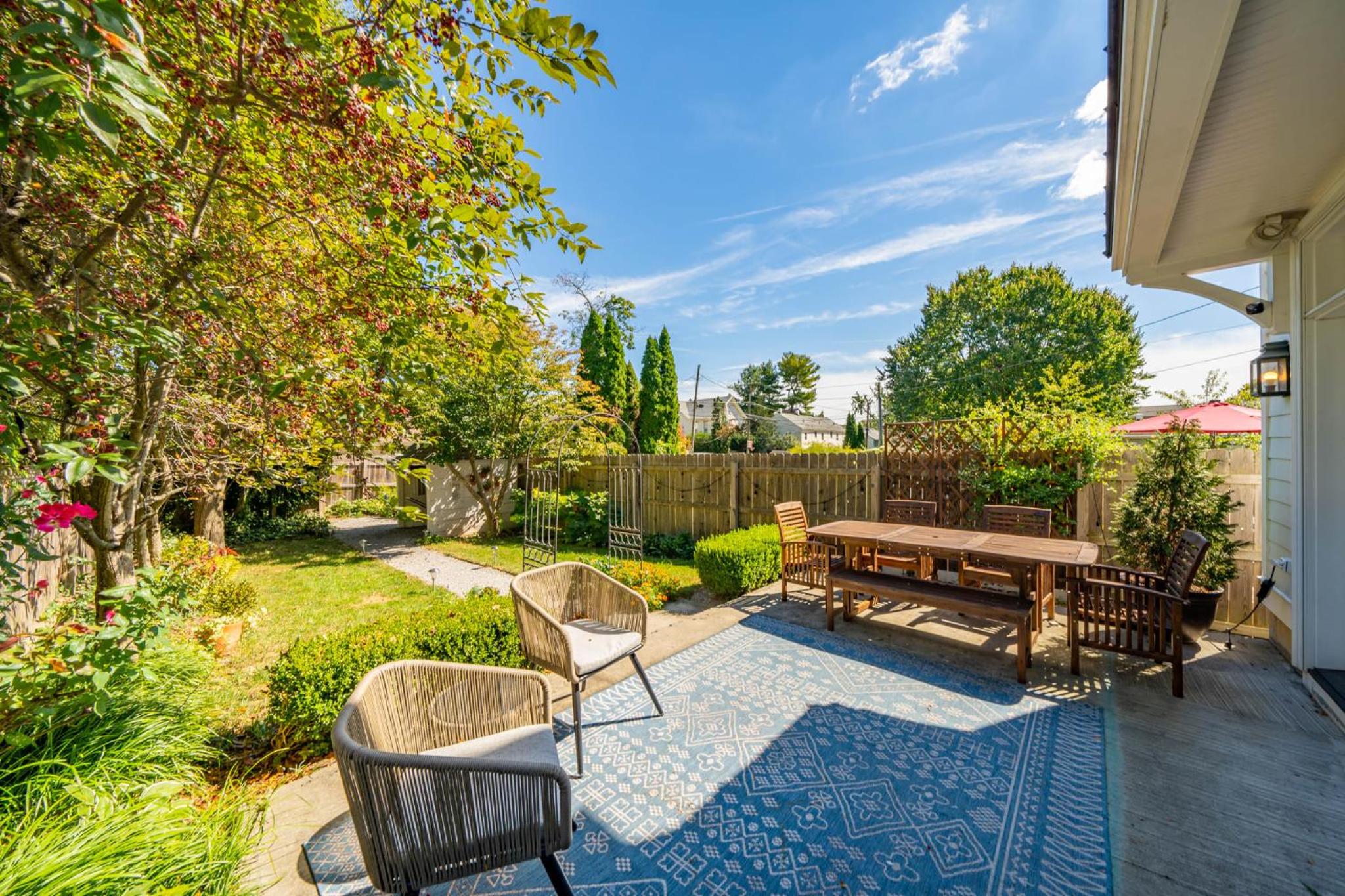 Hotel The Walton House - historic 3bd 2 5ba with parking - Image 1