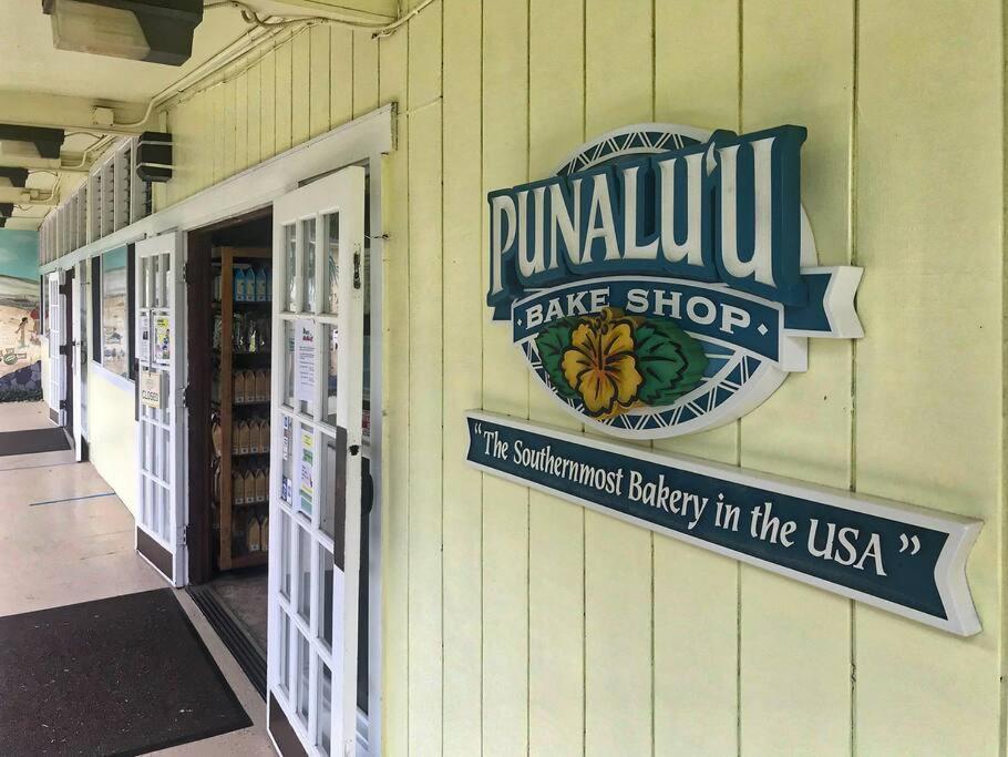 Oceanfront Condo with Lanai that Almost Hangs Over Ocean - Hale Kona Kai 304 by Casago Kona view 5