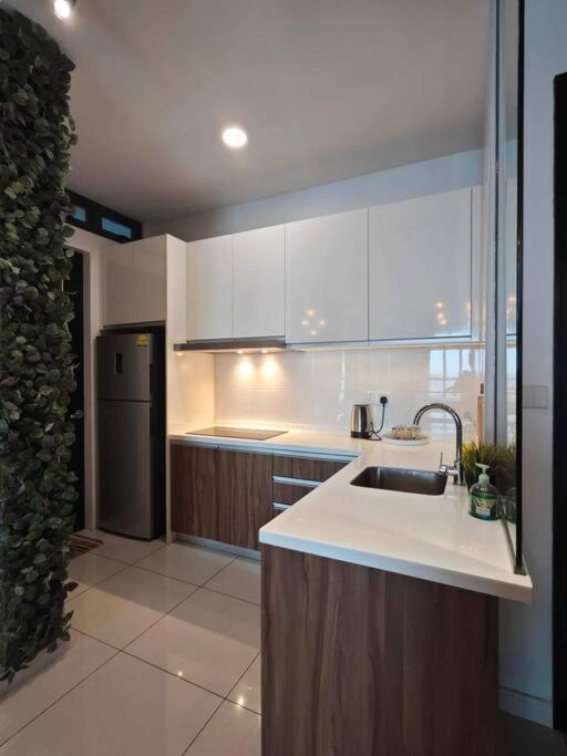 Johor Bahru City Centre,2BR 2BT 7PAX, 5min CIQ