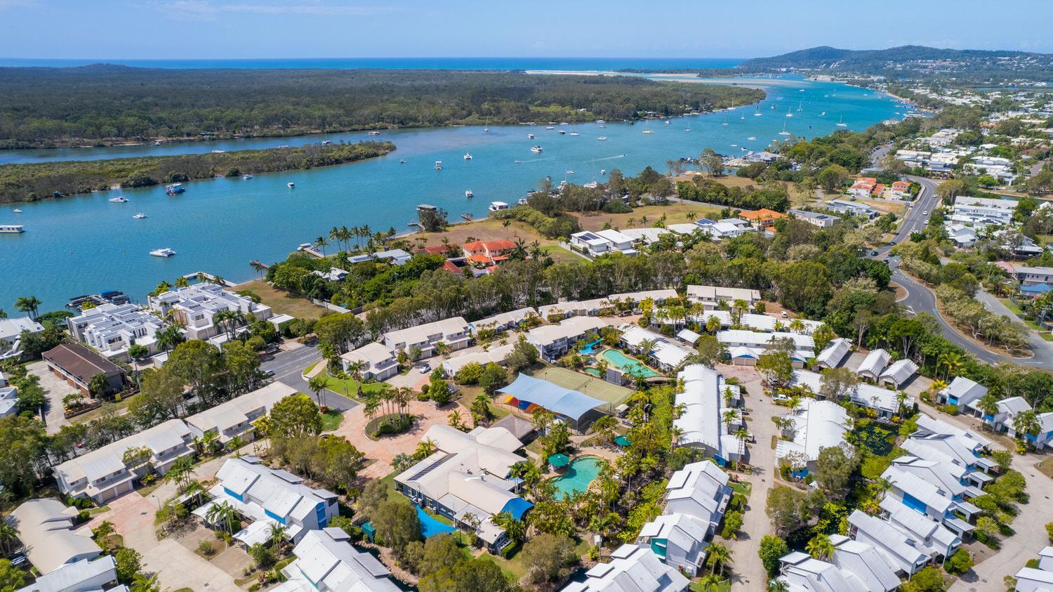 Sun Drenched Unit in Noosaville