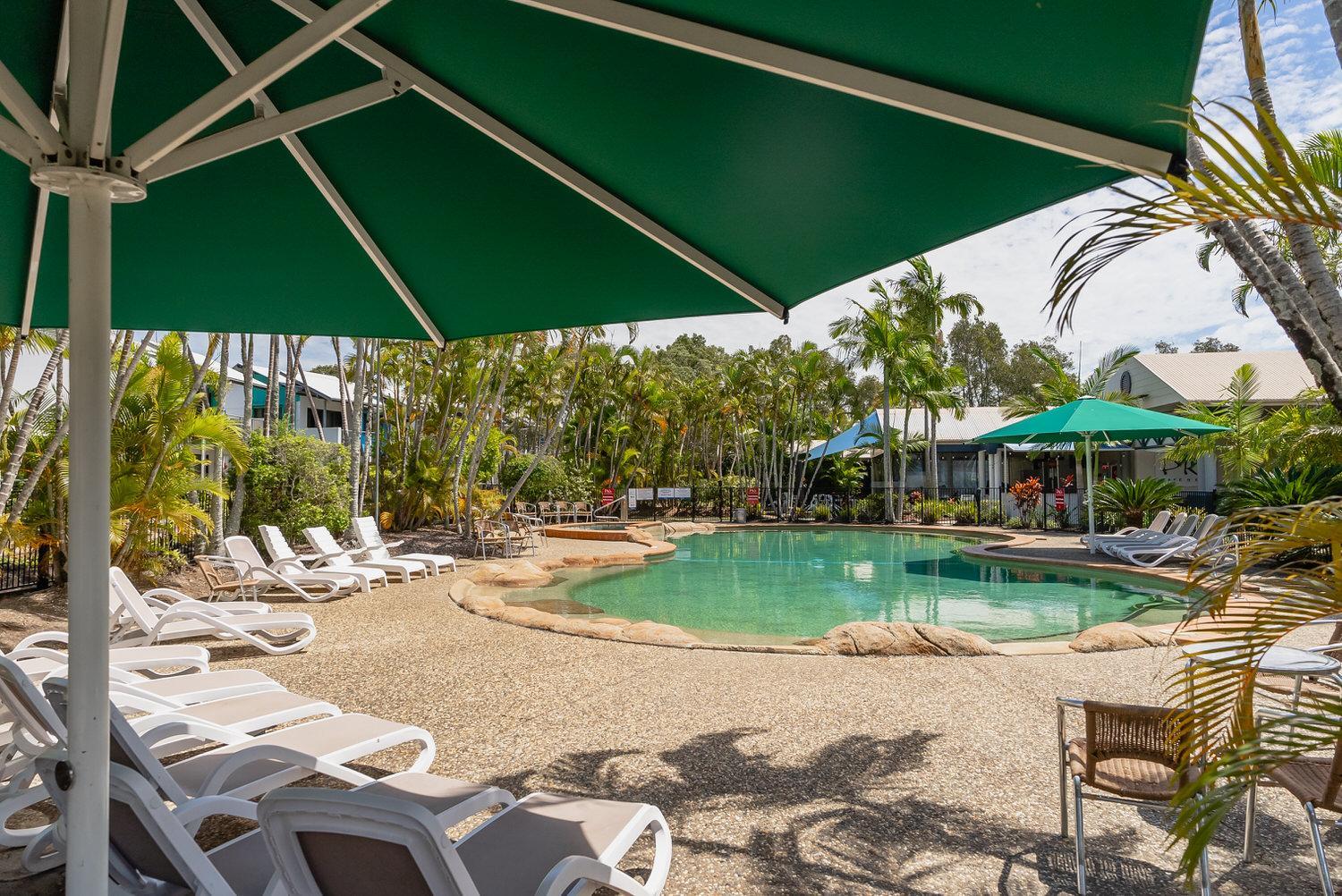 Sun Drenched Unit in Noosaville