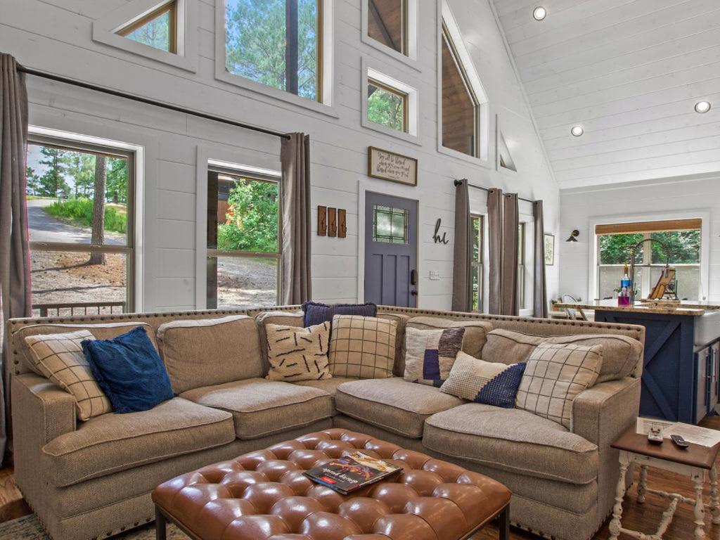 Stunning Luxury Cabin w Hot Tub and Fire Pit Holy Shiplap is Perfect Romantic Couples Getaway view 2