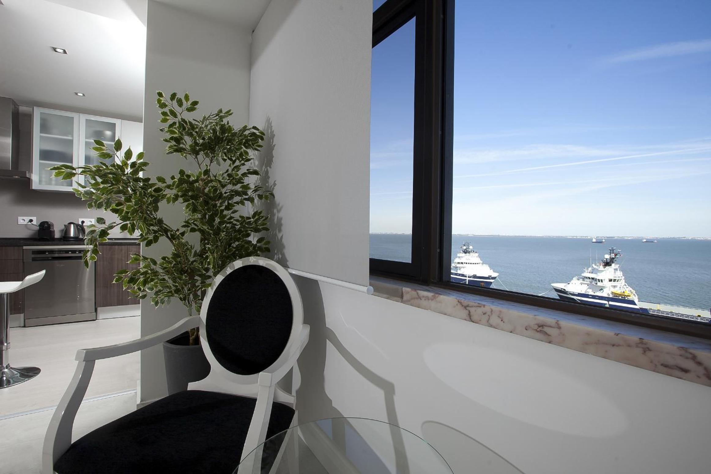 D_Loft River view 3