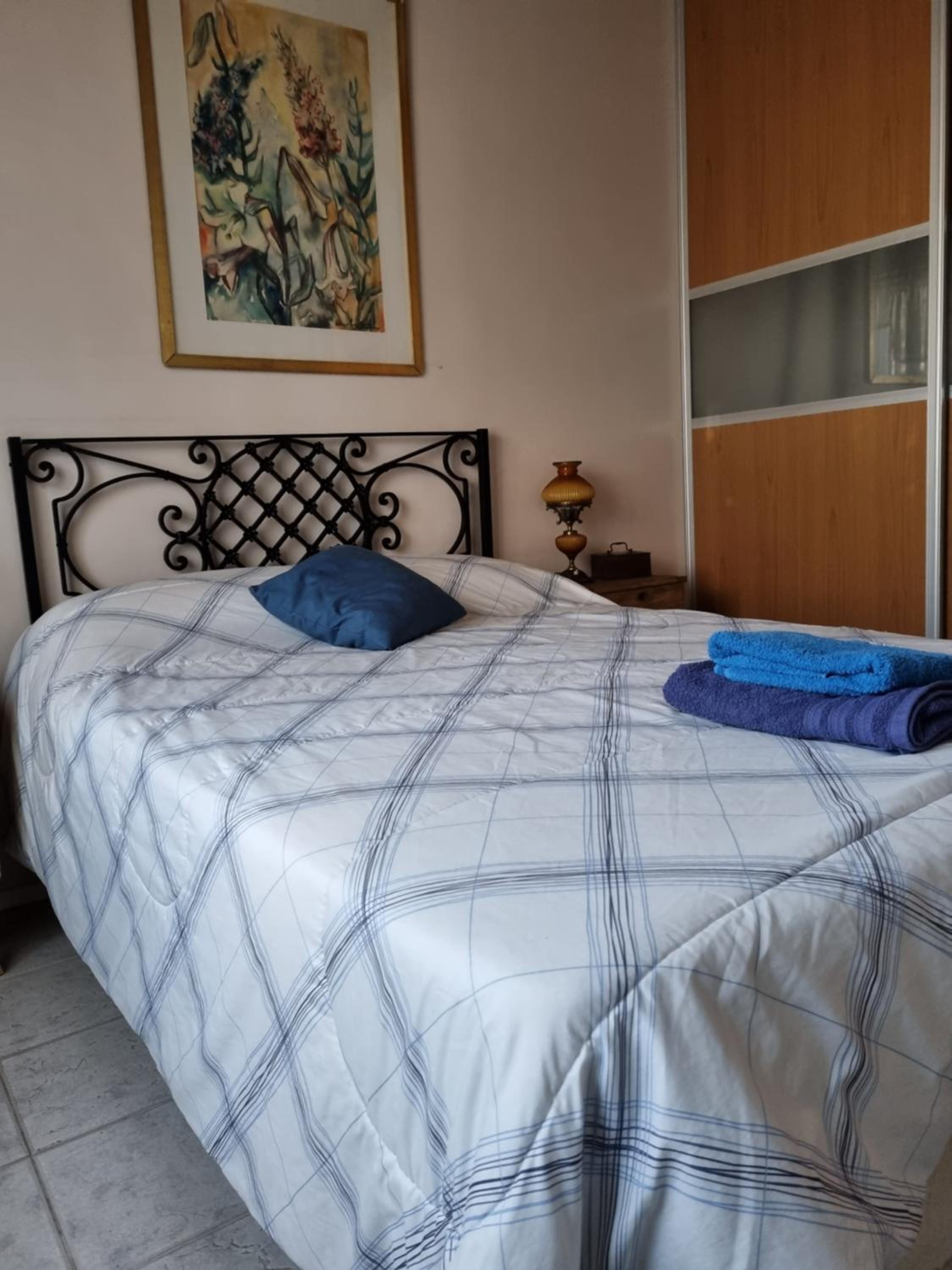 Casa en barrio cerrado con seguridad 24 horas con piscina