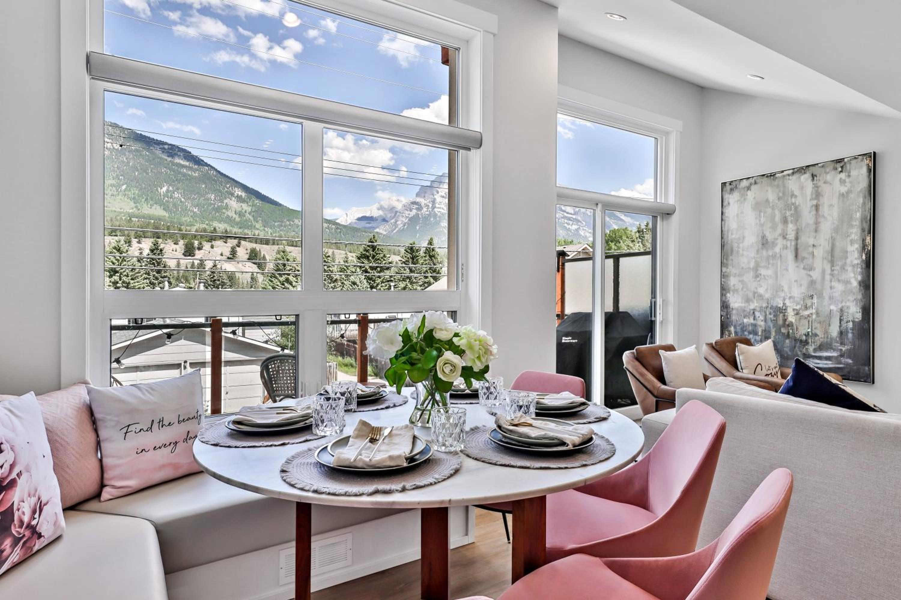 The Alpine Escape by Samsara Resort Top View Downtown 4BR & 3BTH